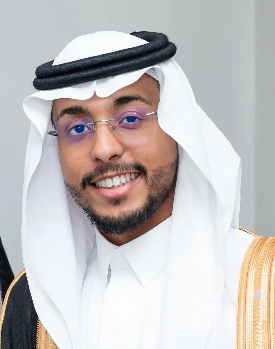 أحمد مبارك — معلّق صوتي ومنتج إعلامي